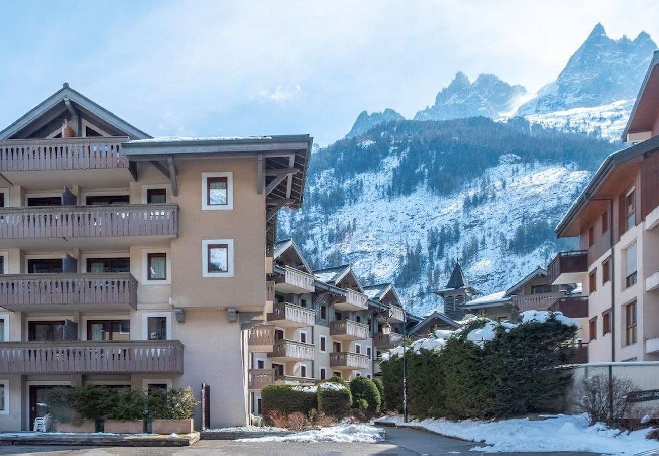 Apartment in Chamonix-Mont-Blanc - Le Petit Paradis · Center of Chamonix