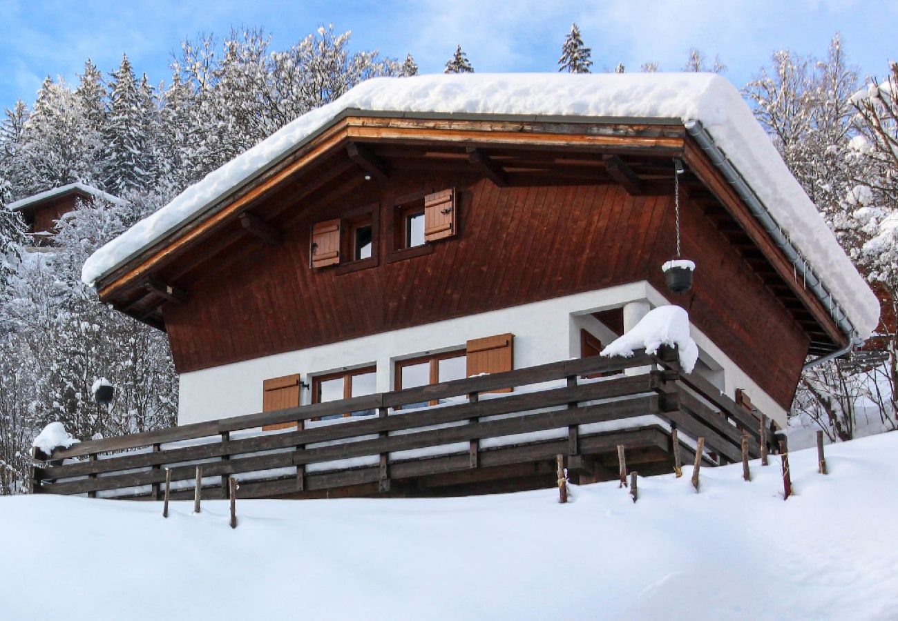 Chalet in Les Houches - Les Allognes · Chalet Mt Blanc View