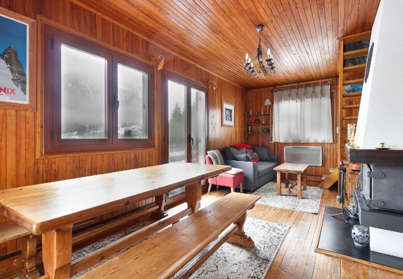 Chalet in Les Houches - Les Allognes · Chalet Mt Blanc View