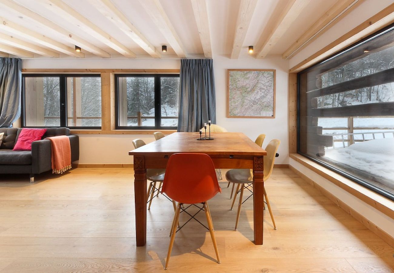 Chalet in Les Houches - Chalet L'Oratoire & Mazot - Grand Jardin Privé