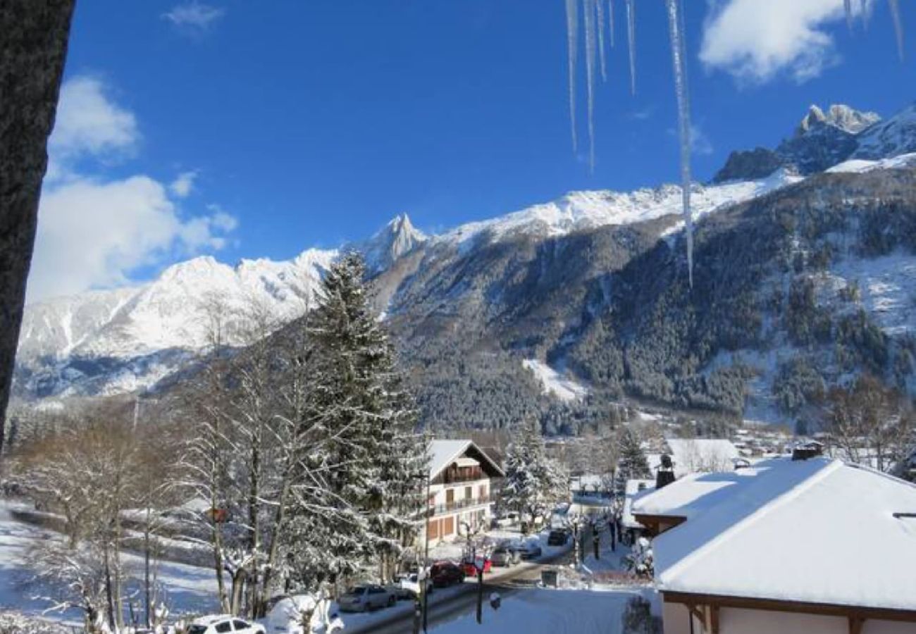 Apartment in Chamonix-Mont-Blanc - Maison Emile Devouassoud - Calm - Centre ville