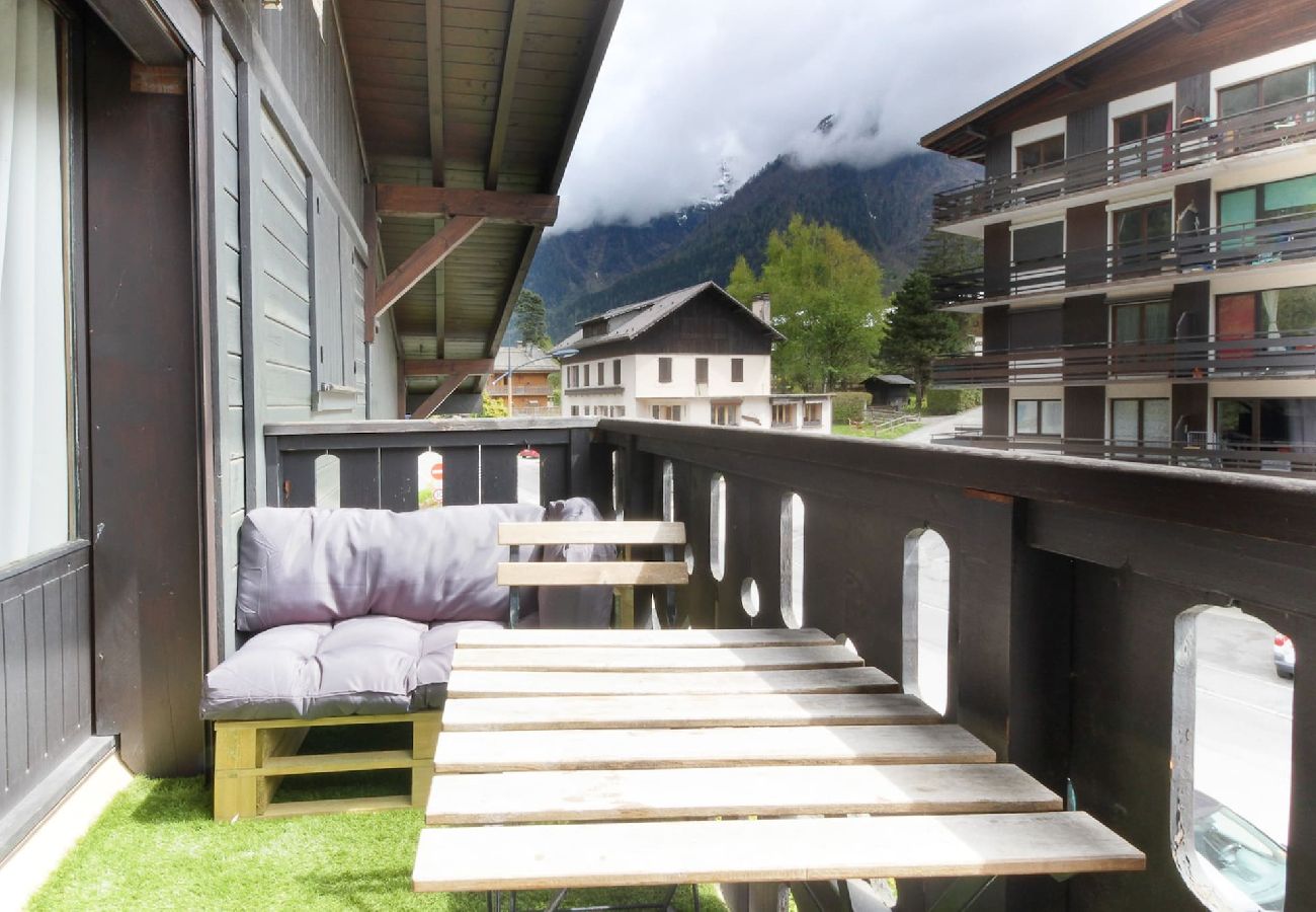 Apartment in Les Houches - Les Dryades · Renovated Solo or Couples Apt | View