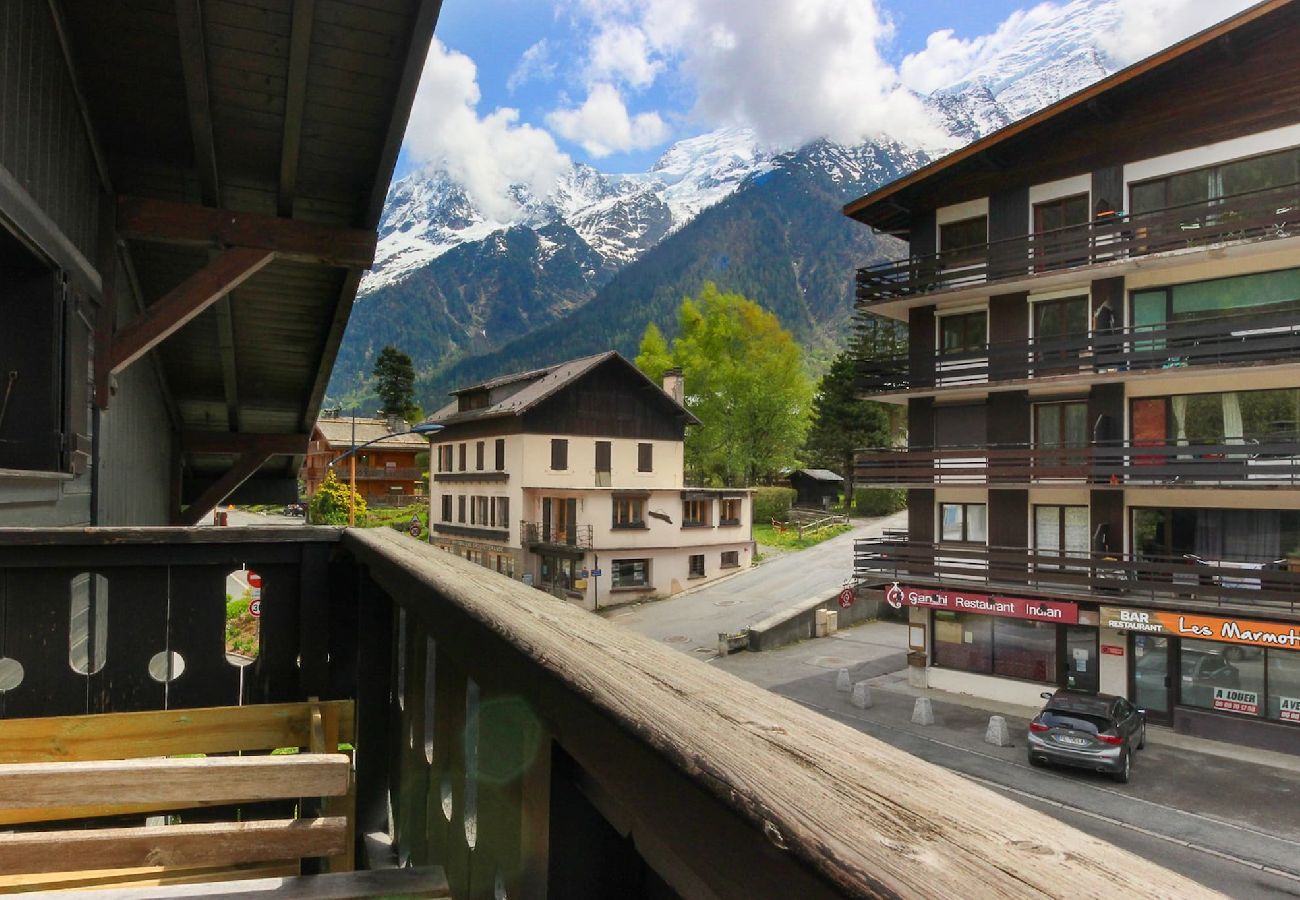 Apartment in Les Houches - Les Dryades · Renovated Solo or Couples Apt | View