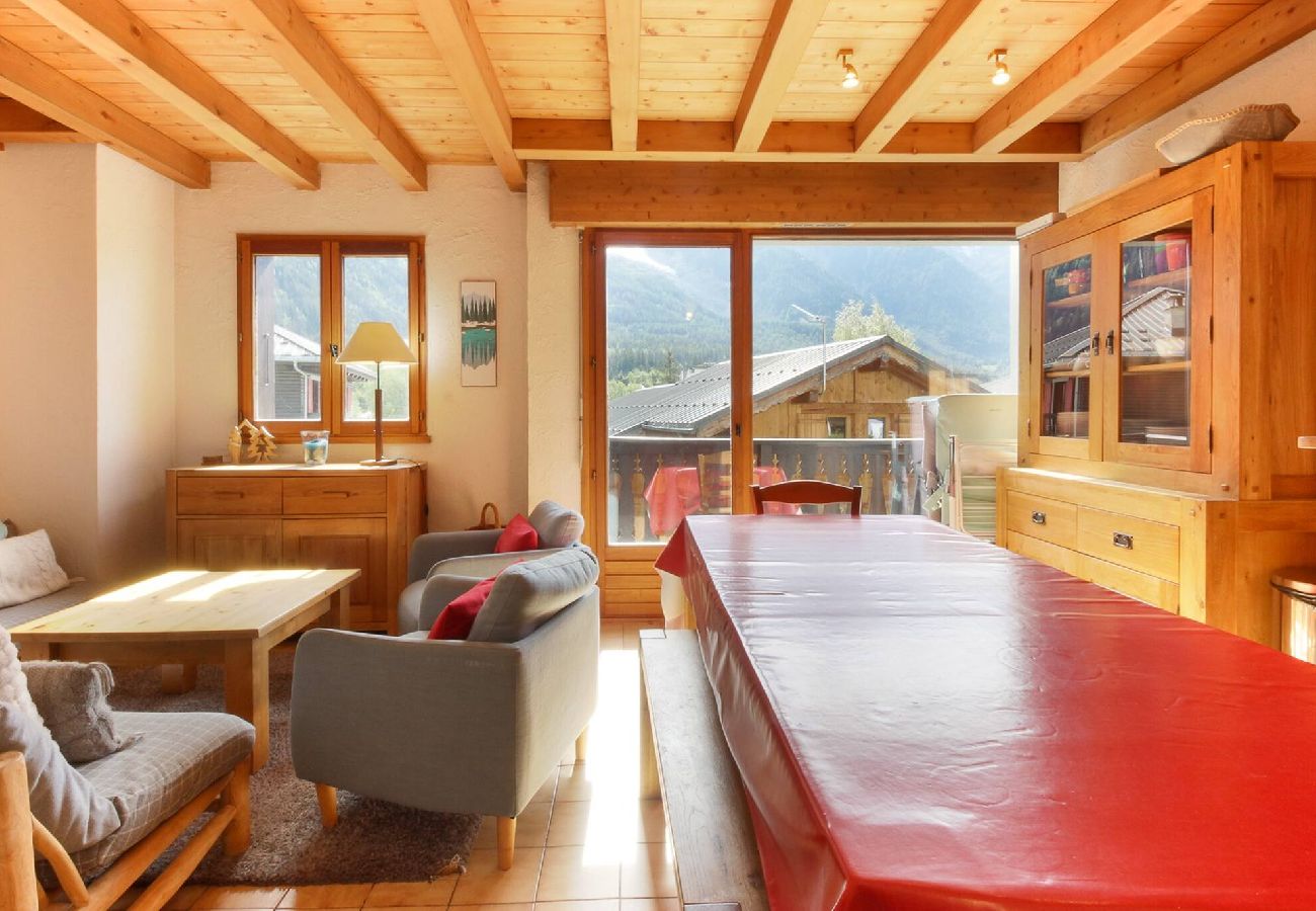 Apartment in Chamonix-Mont-Blanc - Le Chamouny - Central - Quiet - View