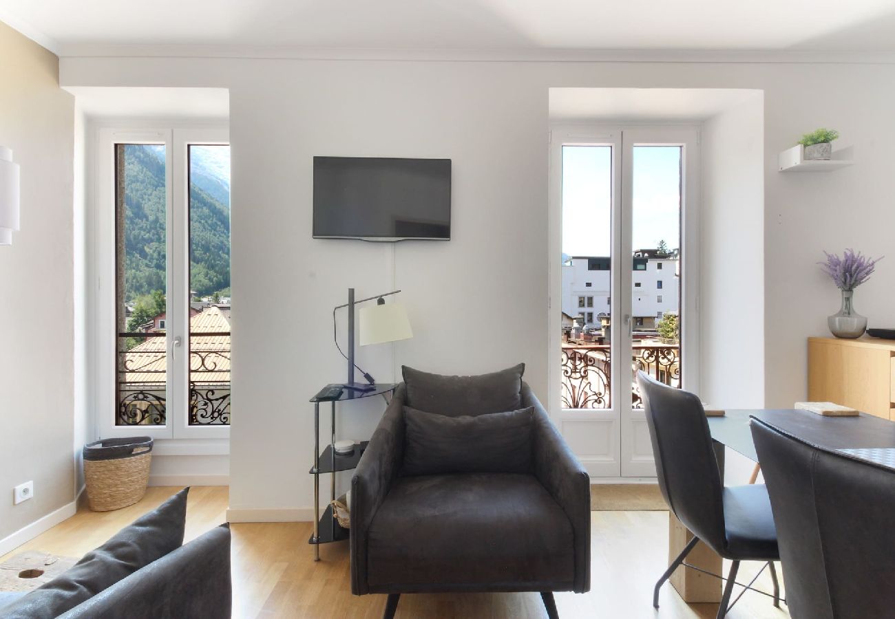 Apartment in Chamonix-Mont-Blanc - The Loft - Hypercentre Chamonix - Vue Mont-Blanc