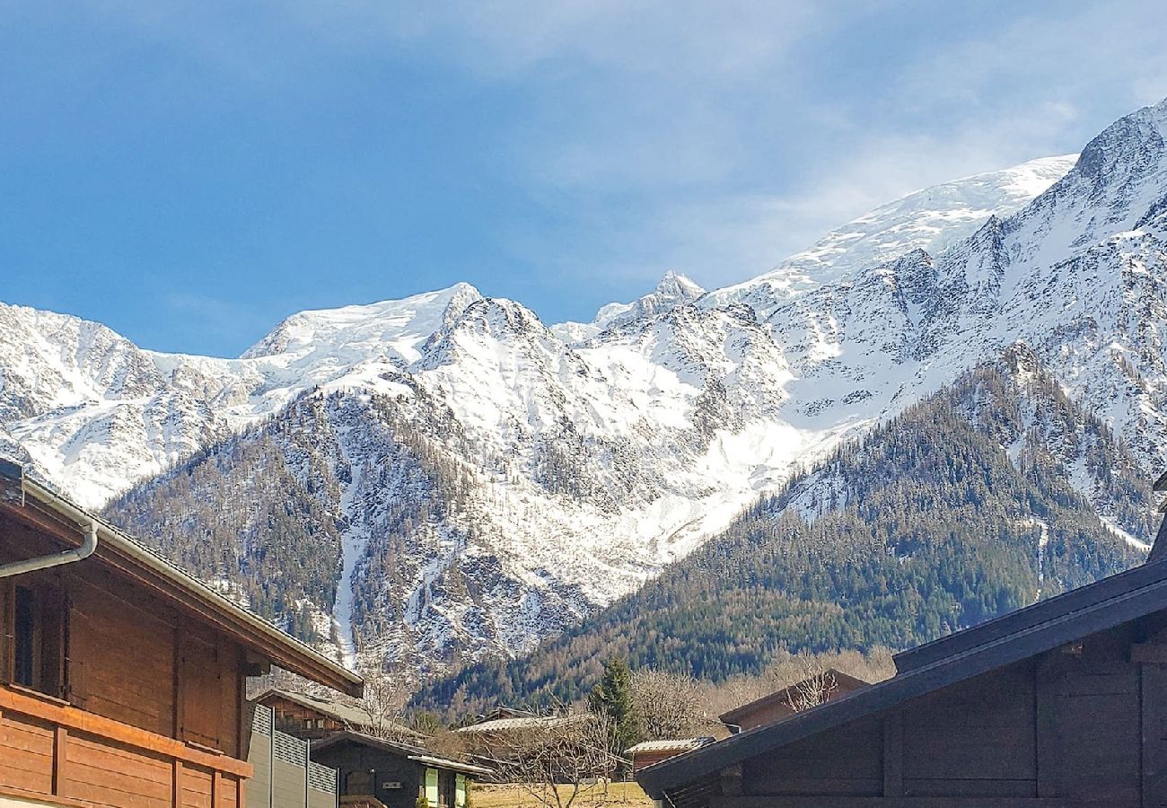 Apartment in Les Houches - Les Lilas - Terrasse Vue Mont-Blanc