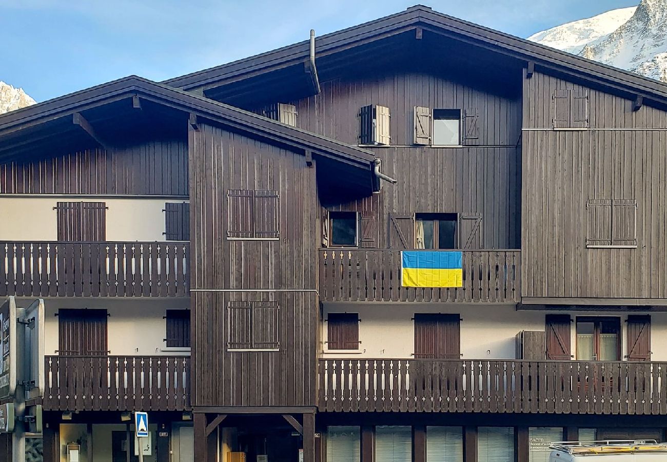 Apartment in Les Houches - Les Lilas - Terrasse Vue Mont-Blanc