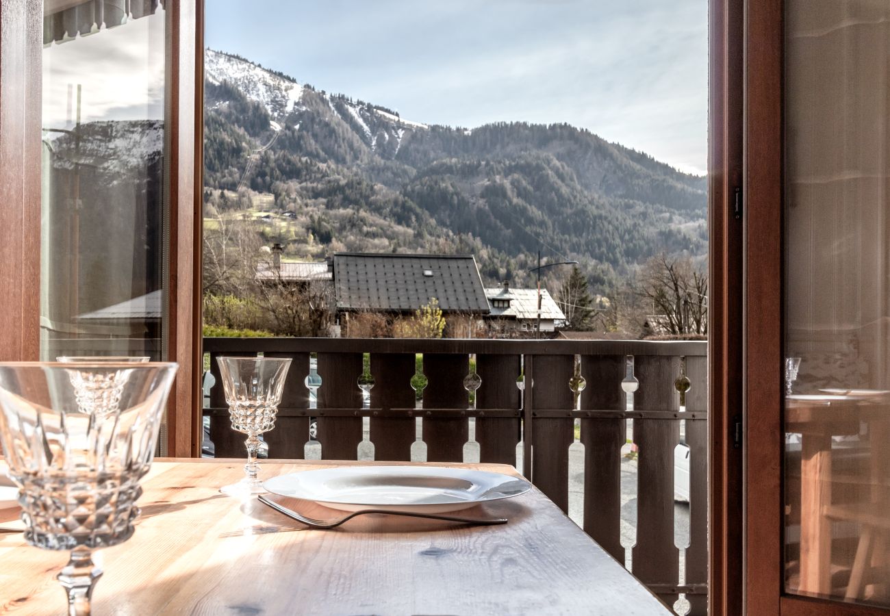 Apartment in Les Houches - Les Lilas - Terrasse Vue Mont-Blanc