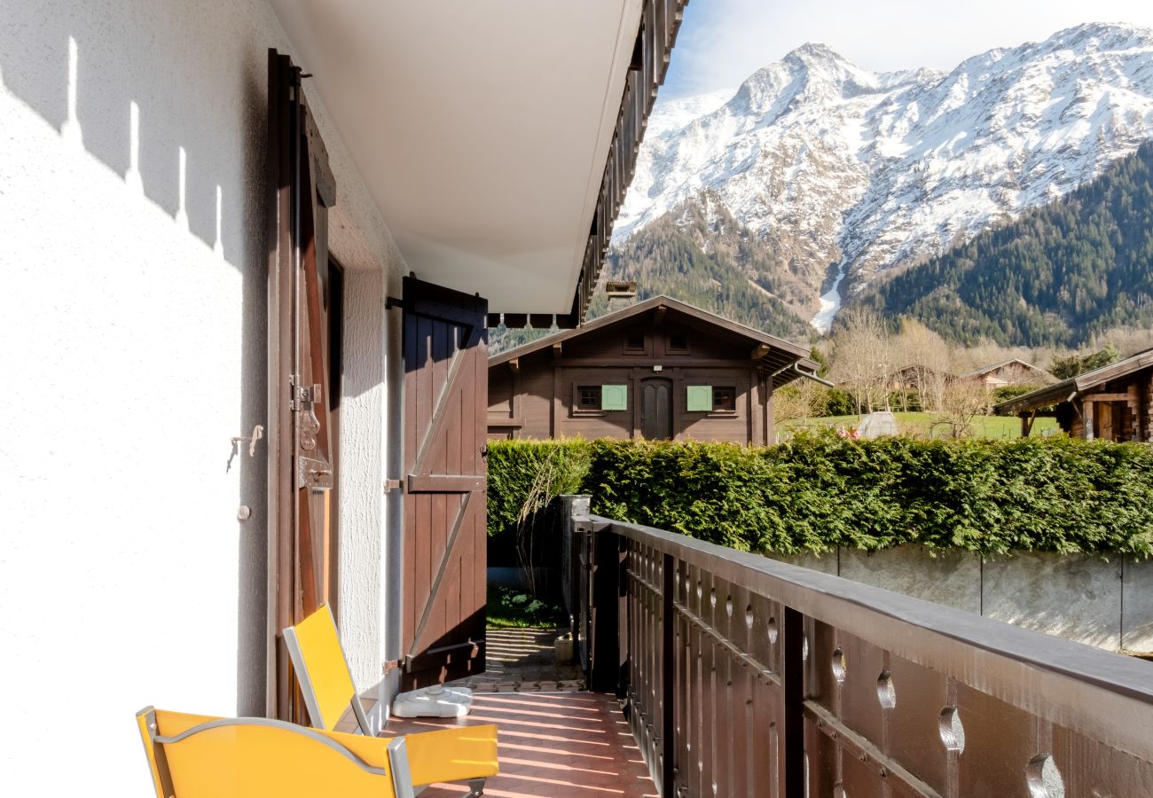 Apartment in Les Houches - Les Lilas - Terrasse Vue Mont-Blanc