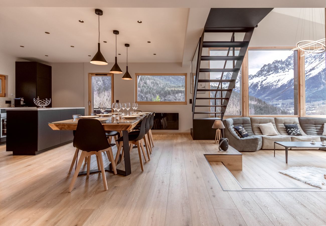 Chalet in Les Houches - Chalet Kieppi - grand chalet familial rénové