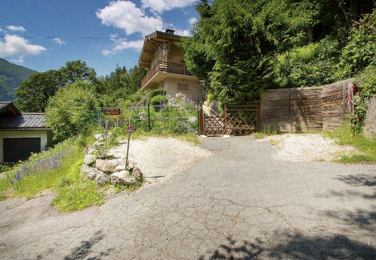 Cabin in Les Houches - Chalet Senet - 2 Mazots - Views Mt-Blanc