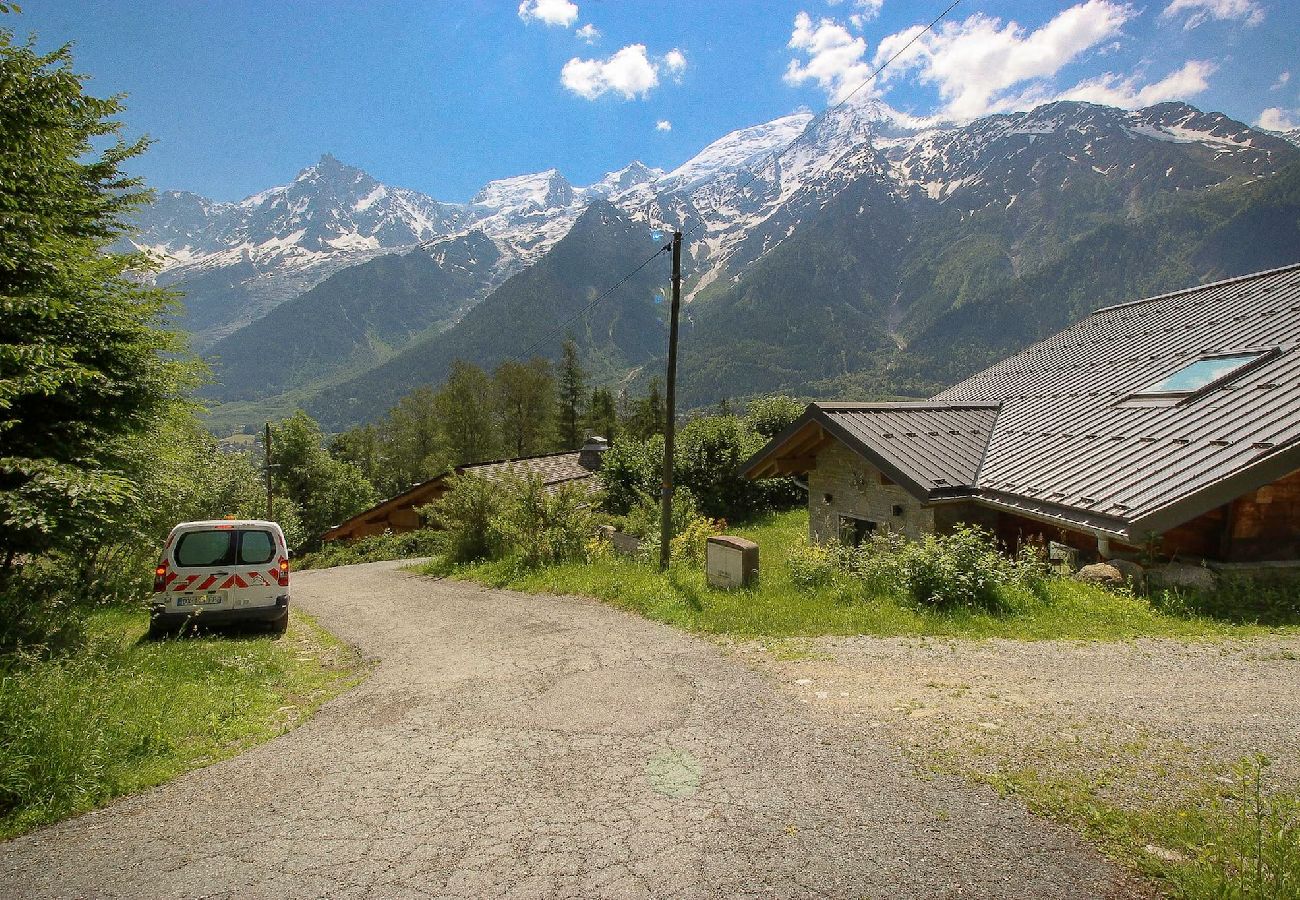 Cabin in Les Houches - Chalet Senet - 2 Mazots - Views Mt-Blanc