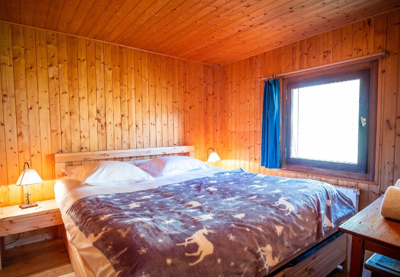 Chalet in Les Houches - Datcha of Sky - Chalet View Mt-Blanc + Studio