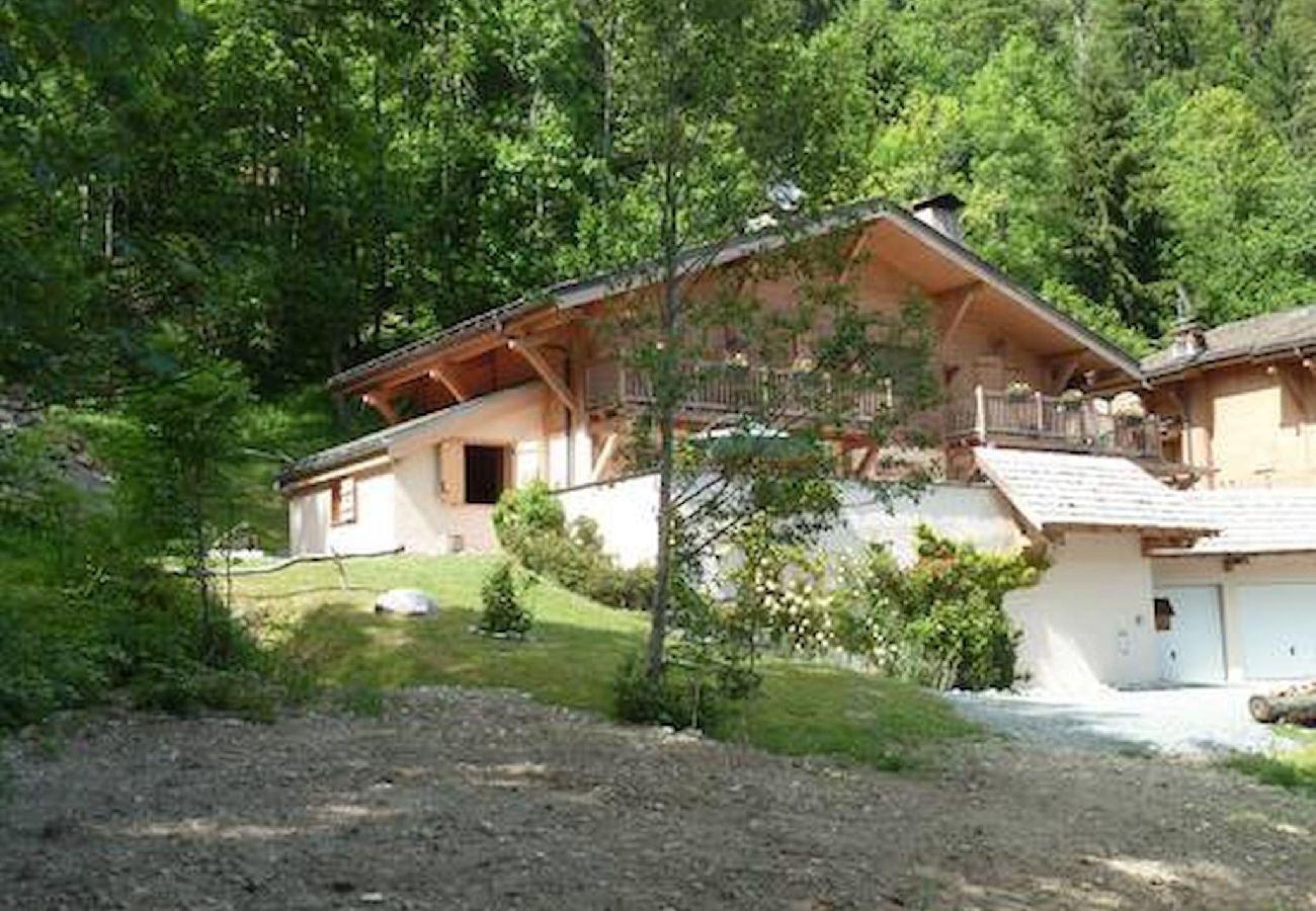 Apartment in Les Houches - Betulle 2 - Grande terrasse face au Mont-Blanc