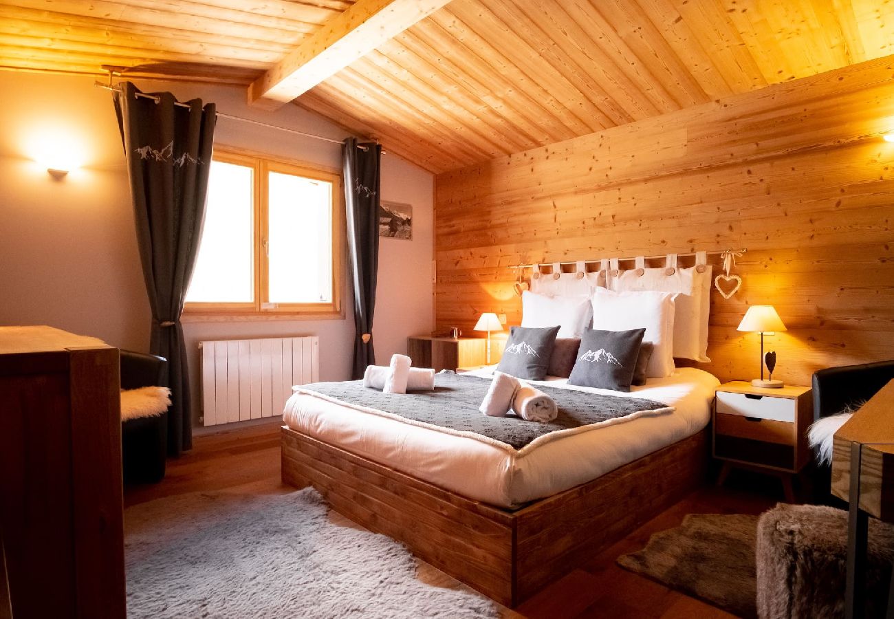 Apartment in Les Houches - Le Refuge des Alpages ·Renovated - View