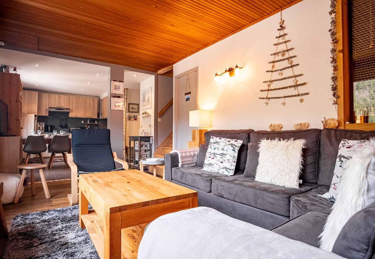 Apartment in Les Houches - Le Refuge des Alpages ·Renovated - View