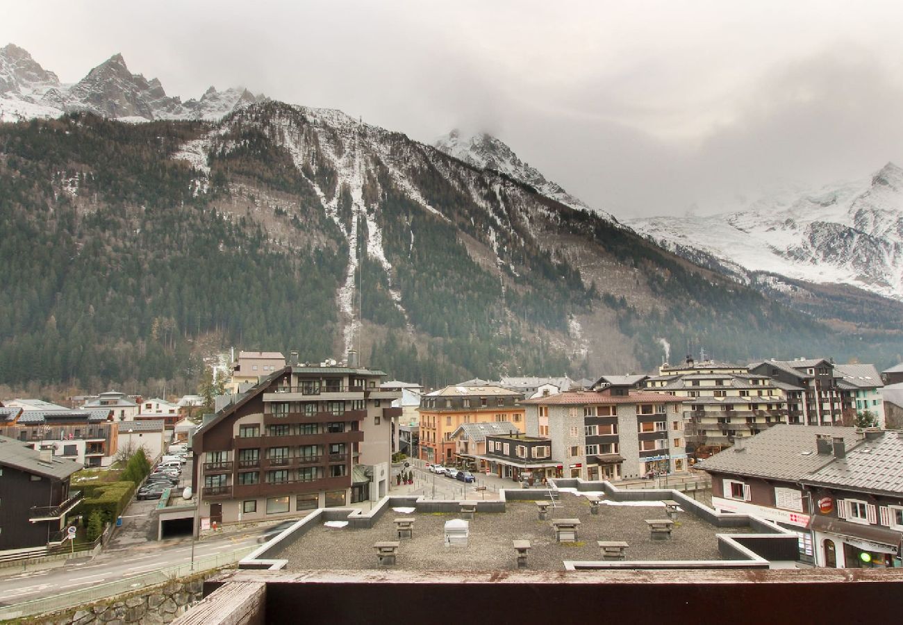 Apartment in Chamonix-Mont-Blanc - L'Aiguille - Centre de Chamonix - Vue Mont-Blanc