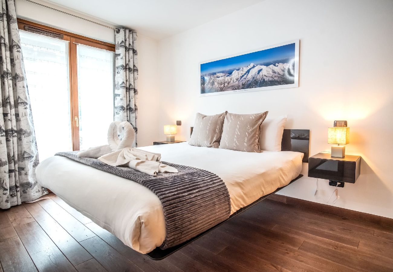 Apartment in Chamonix-Mont-Blanc - Les Alpes 3 · Directly in the Center of Chamonix