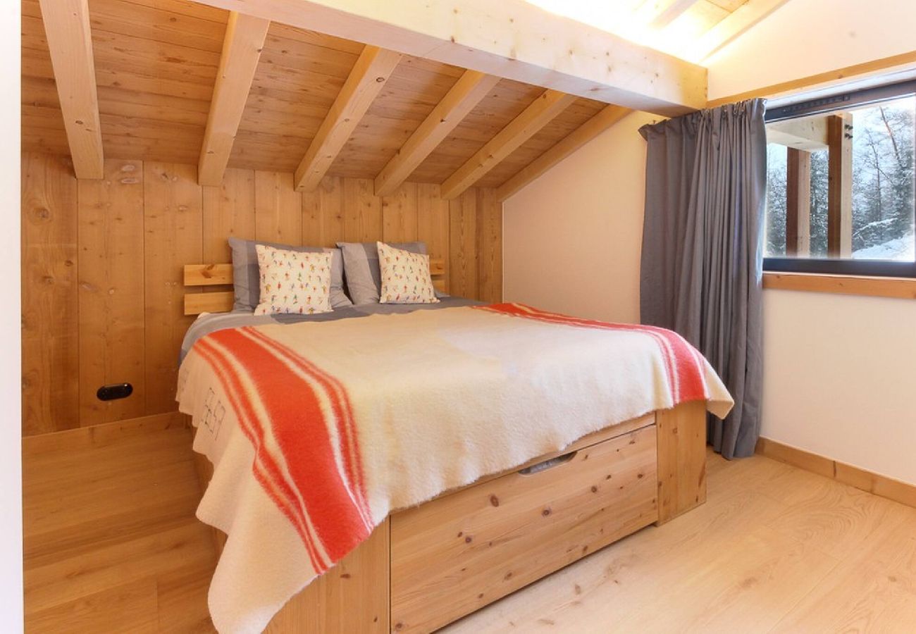 Chalet in Les Houches - Chalet L'Oratoire - Rénové - Grand jardin privé