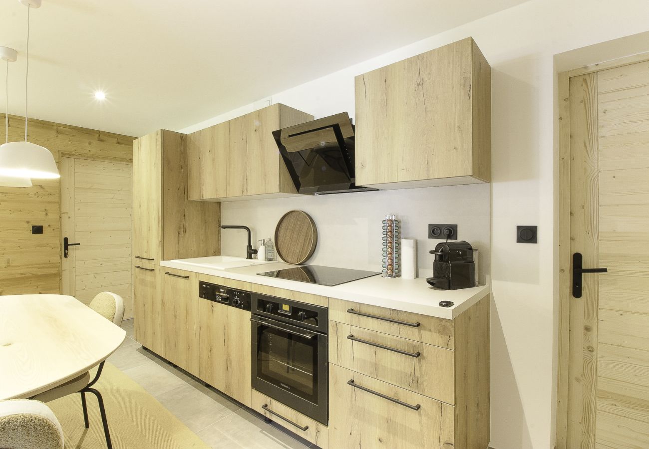 Chalet in Les Houches - Chalet Bechar Le Magnifique- Garden - Sauna & Jacu