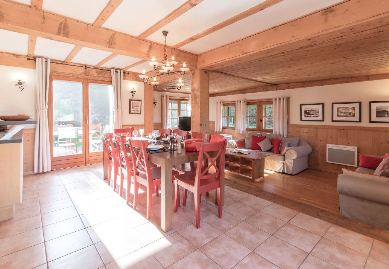 Chalet in Les Houches - Chalet Eveland - Grand chalet familial