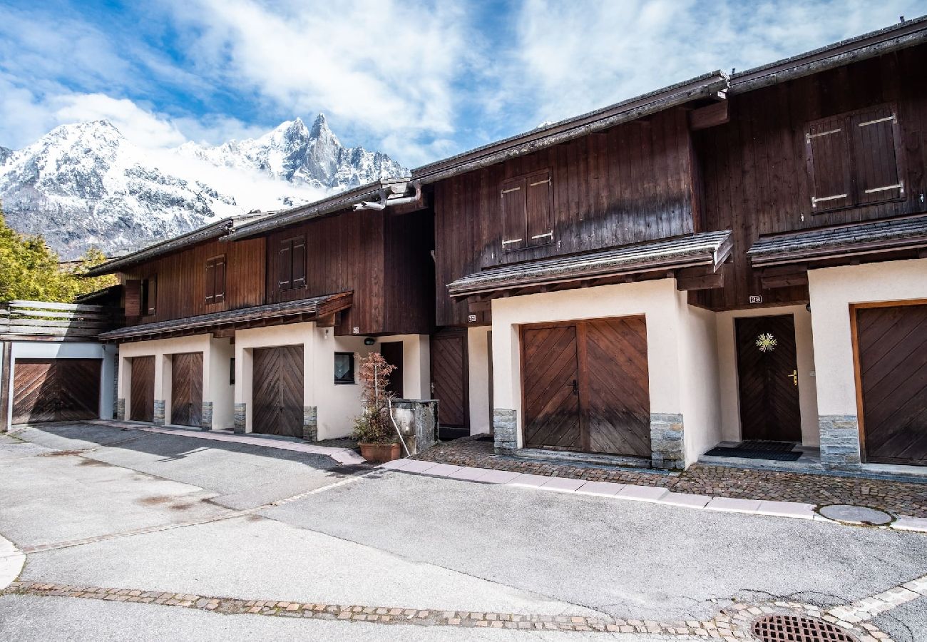 Chalet in Chamonix-Mont-Blanc - Clos des Vorgeats 3  - Golf & Mt-Blanc View