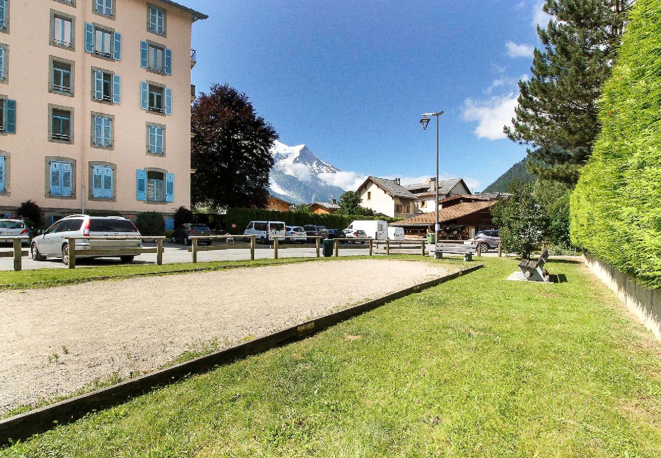 Chalet in Chamonix-Mont-Blanc - Clos des Vorgeats 3  - Golf & Mt-Blanc View