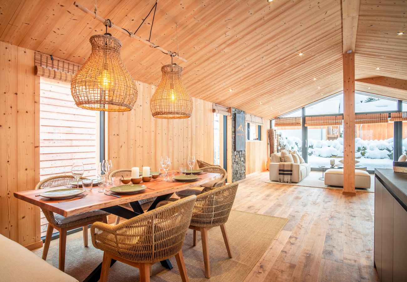 Chalet in Chamonix-Mont-Blanc - Chalet Sia - Contemporain - Sauna privé