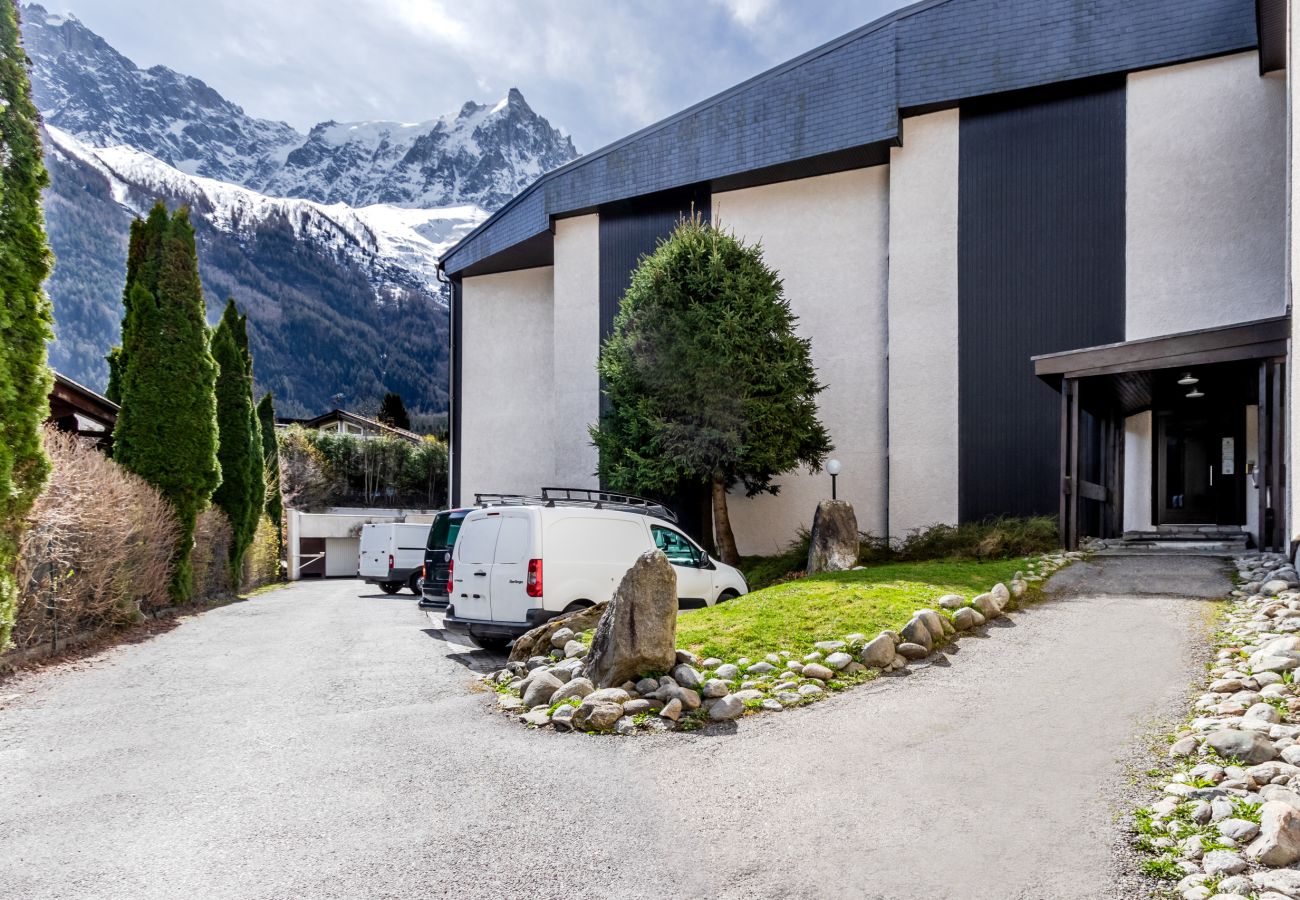 Apartment in Chamonix-Mont-Blanc - Sun Valley 1 - Acces bus - Lac Gailland