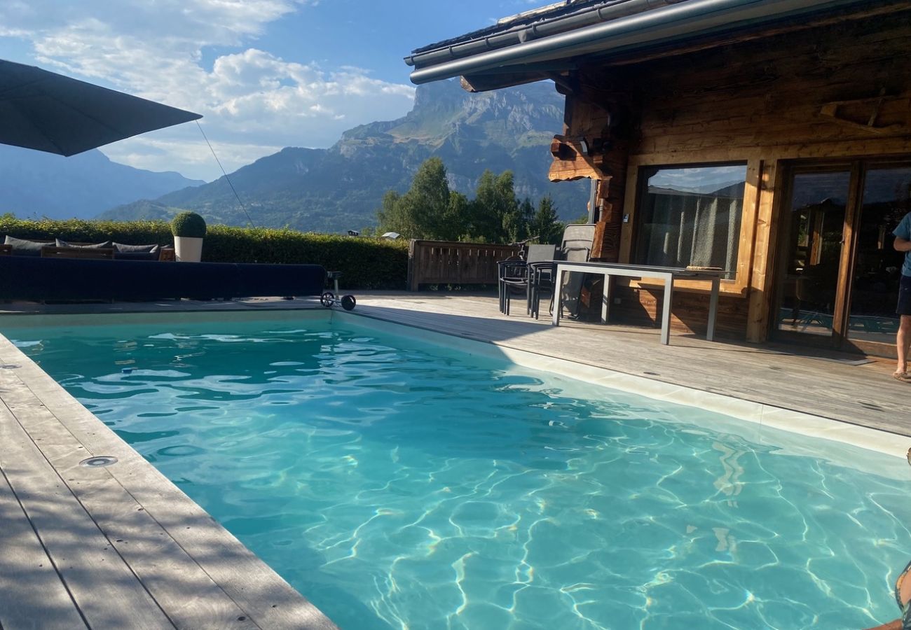 Chalet in Saint-Gervais-les-Bains - Chalet Hygge - Piscine - Calme