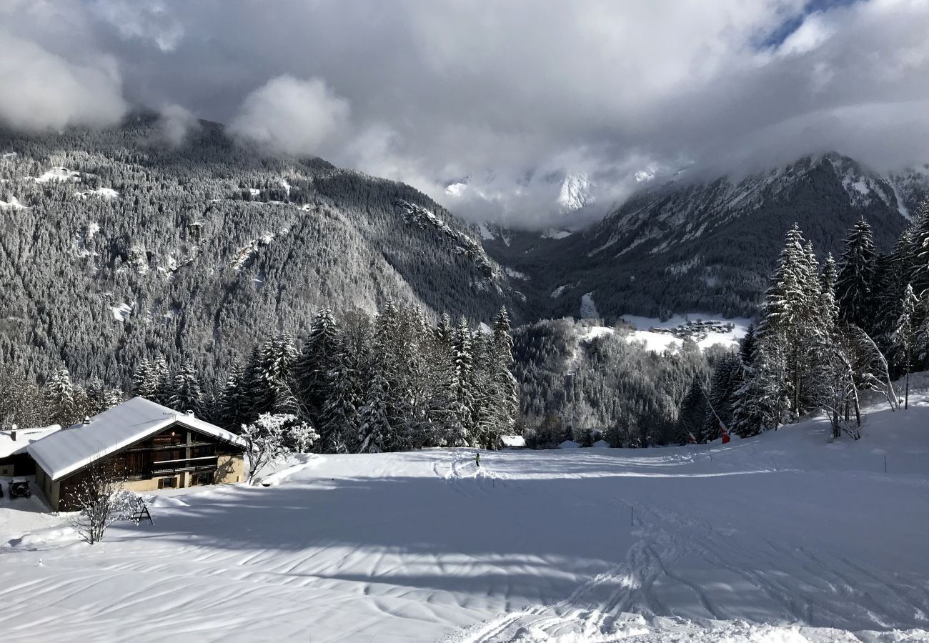 Chalet in Saint-Gervais-les-Bains - La Ferme des Ours - Skis aux pieds - Saint Gervais