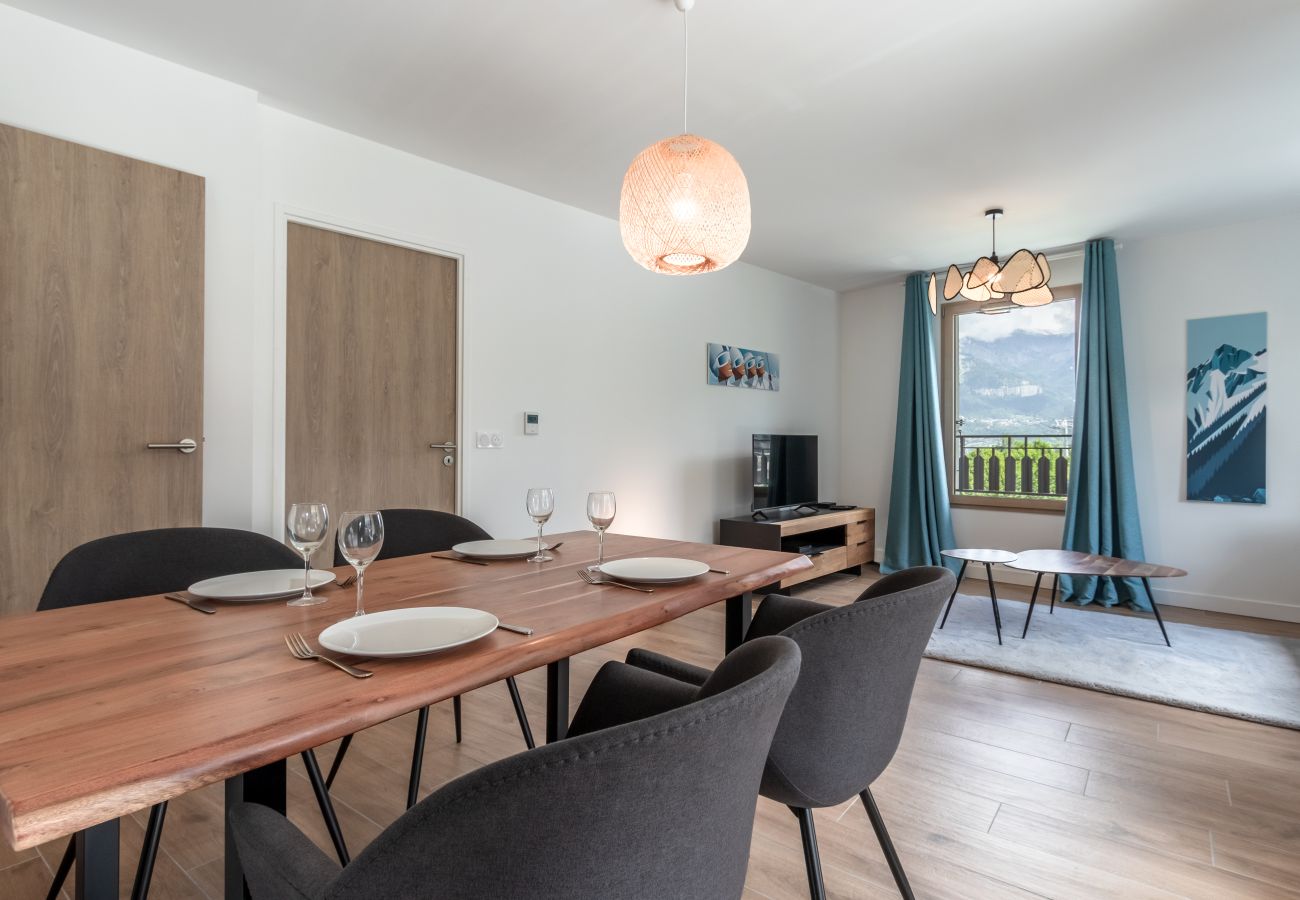 Apartment in Saint-Gervais-les-Bains - Le 203 -  télécabines - proche centre village