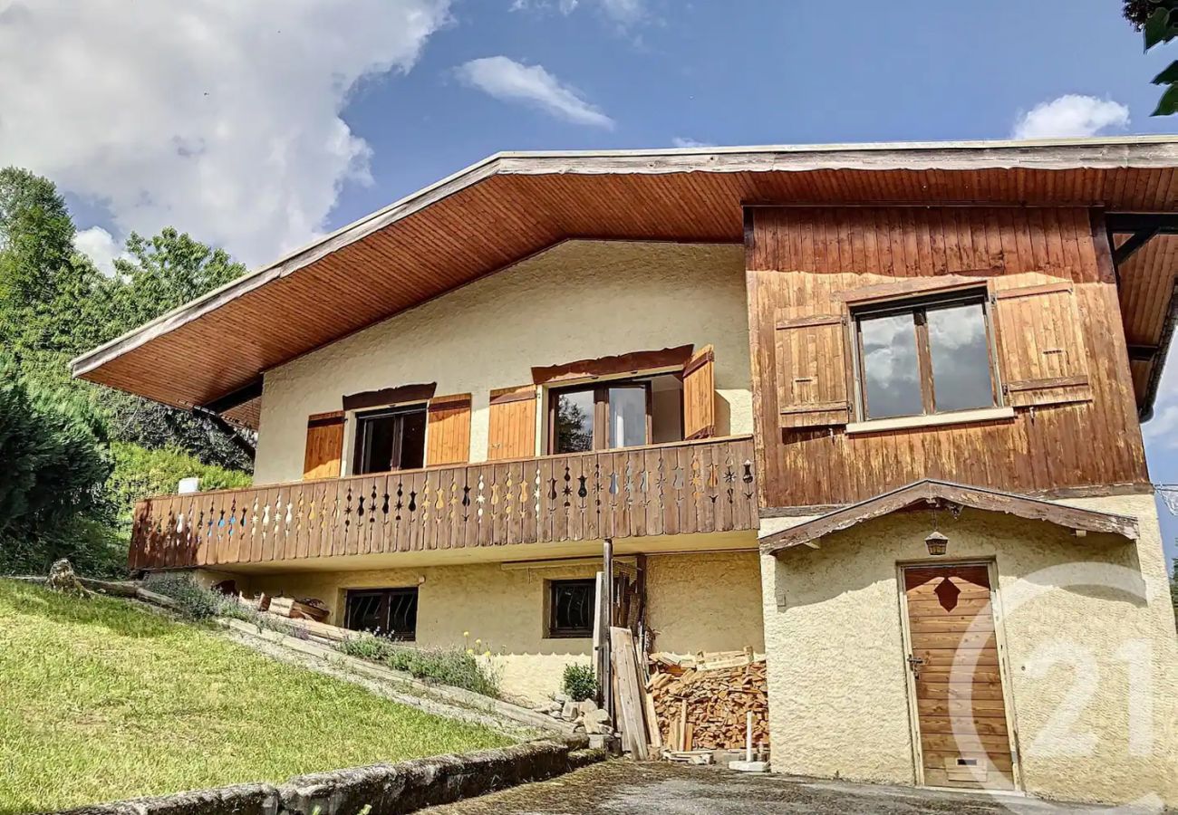 Chalet in Saint-Gervais-les-Bains - Chalet Le Splendide - Rénové - Vue Mont-Blanc