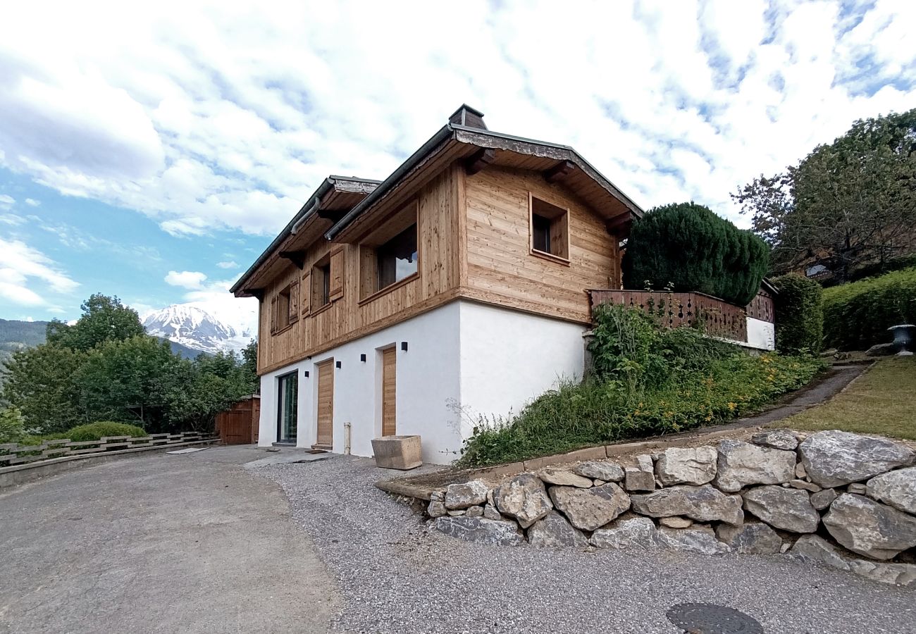 Chalet in Saint-Gervais-les-Bains - Chalet Le Splendide - Rénové - Vue Mont-Blanc