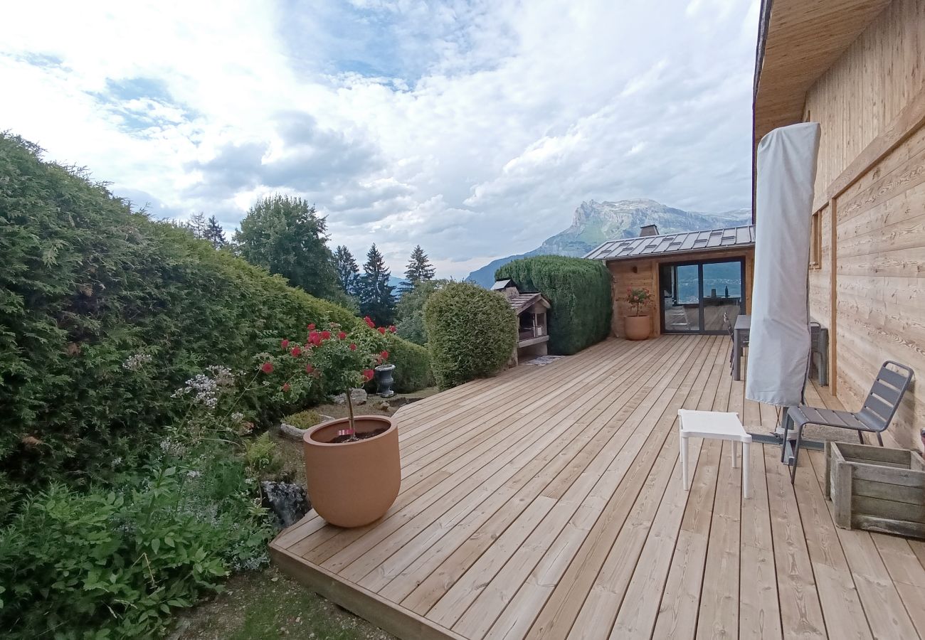 Chalet in Saint-Gervais-les-Bains - Chalet Le Splendide - Rénové - Vue Mont-Blanc