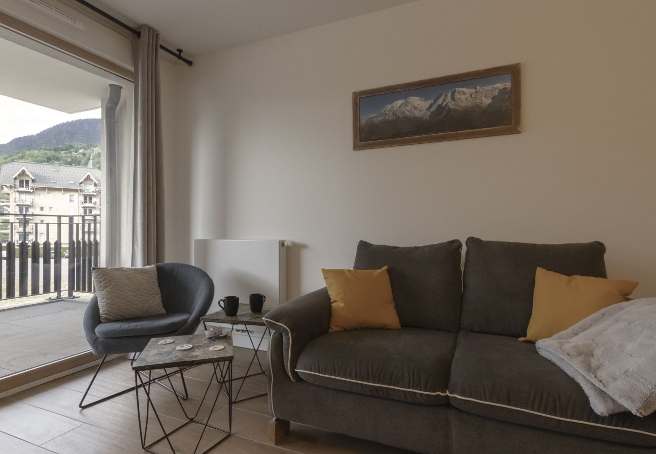 Apartment in Saint-Gervais-les-Bains - Le 201 - Vue montagne - Proche télécabine