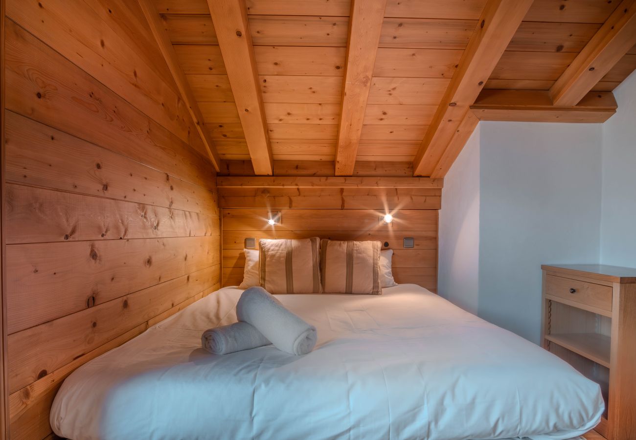 Apartment in Les Houches - Maison Neuve 3 - Sauna - Téléphérique - Mont-Blanc