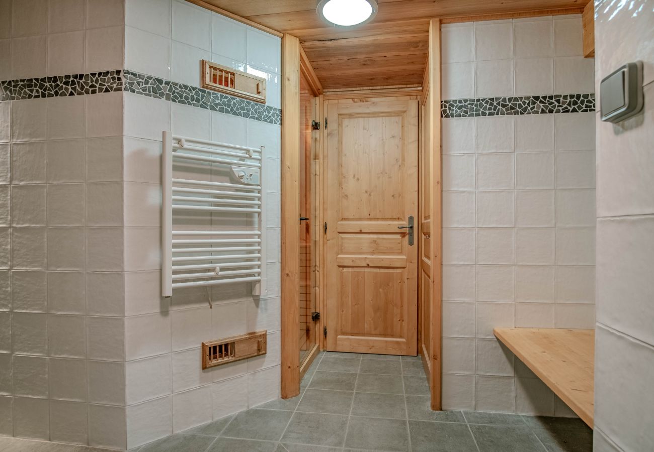 Apartment in Les Houches - Maison Neuve 3 - Sauna - Téléphérique - Mont-Blanc