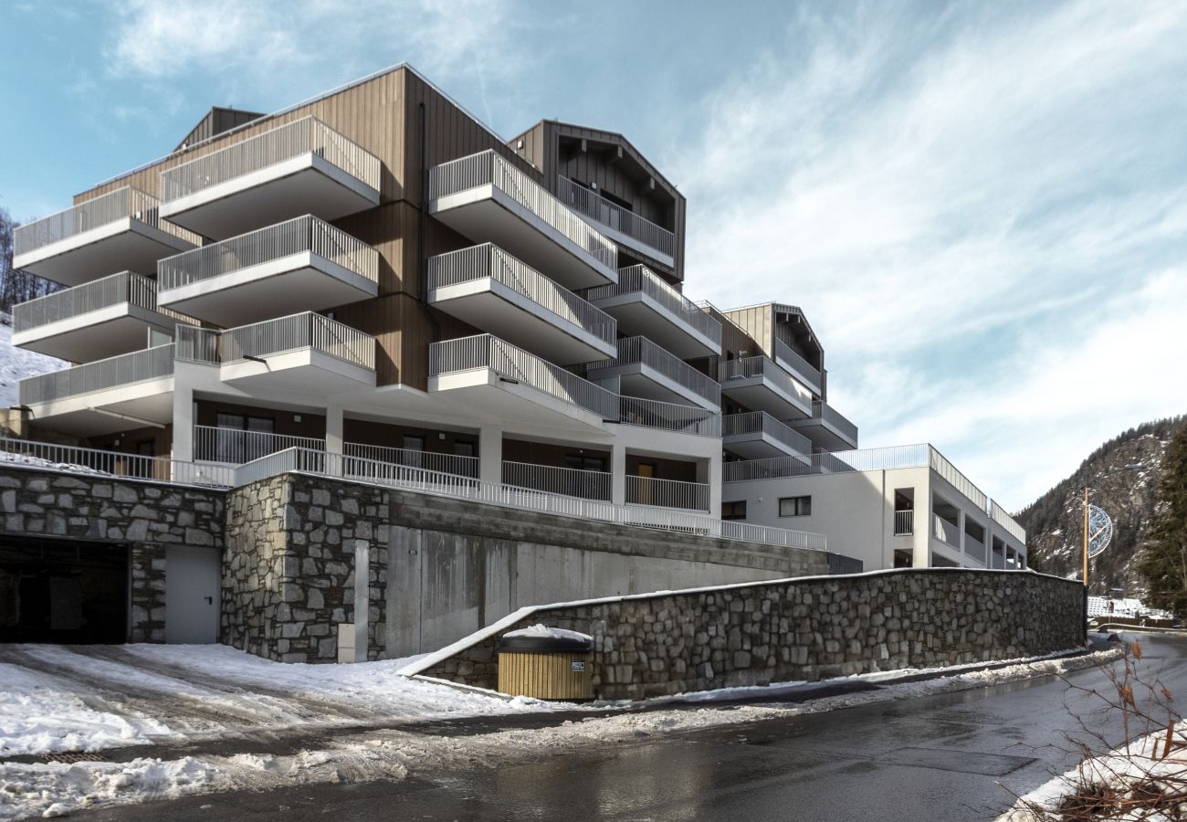 Apartment in Les Houches - Apartment Léo -Espace bien-être -Piscine