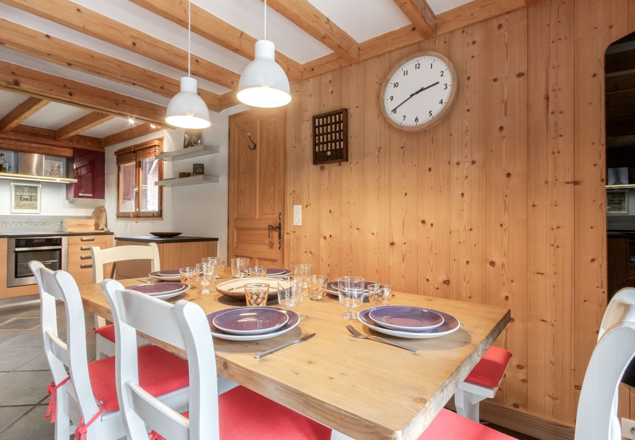 Chalet in Les Houches - Le Cottage