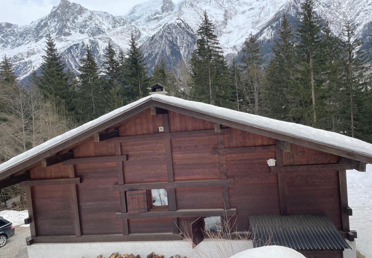 Chalet in Les Houches - Chalet des Eaux Rousses