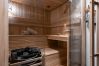 Chalet in Les Houches - Chalet des Eaux Rousses - Sauna - Rénové -Privé -