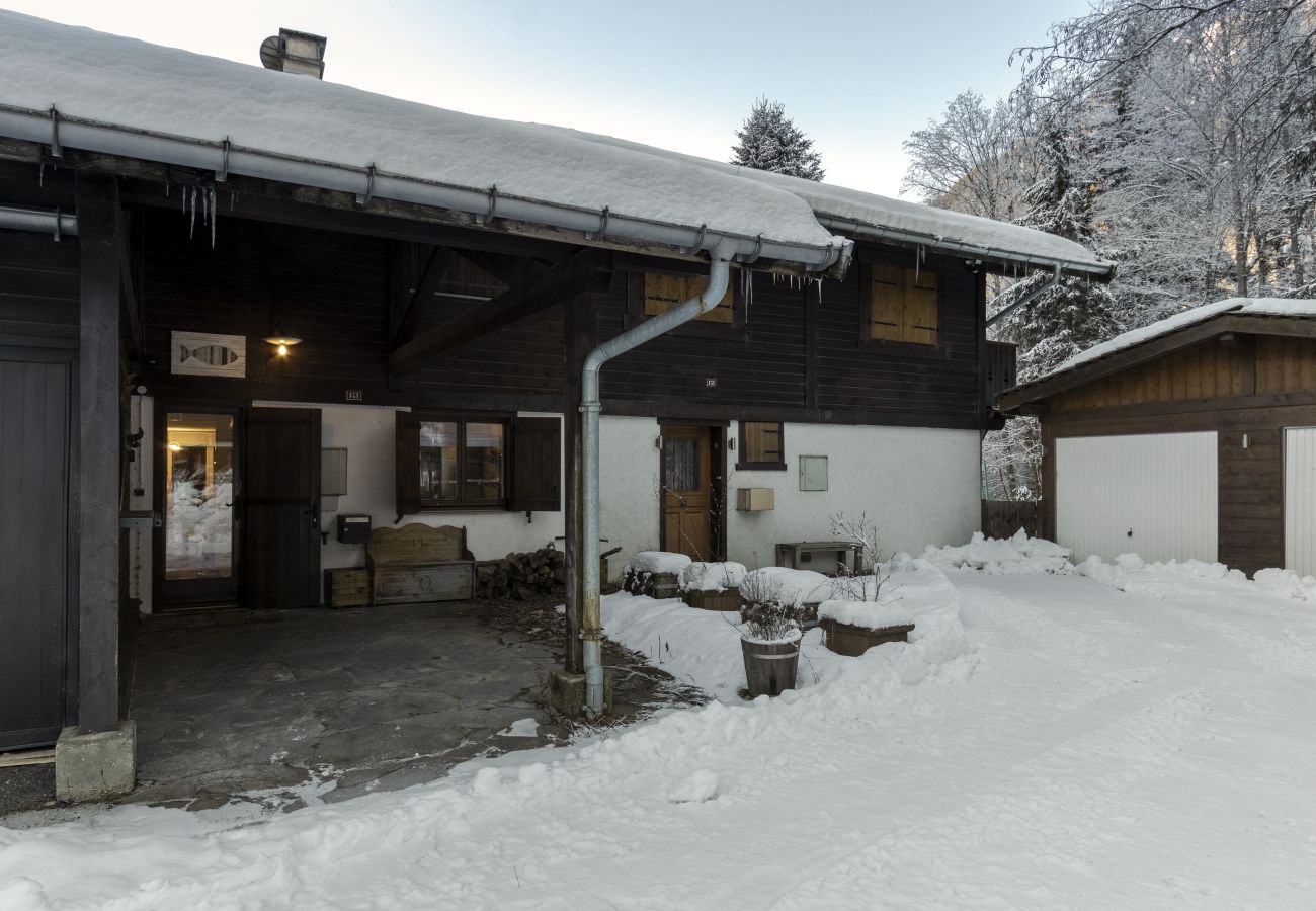 House in Chamonix-Mont-Blanc - Le Bedux - Privée - Calme - Terrasse - Vues