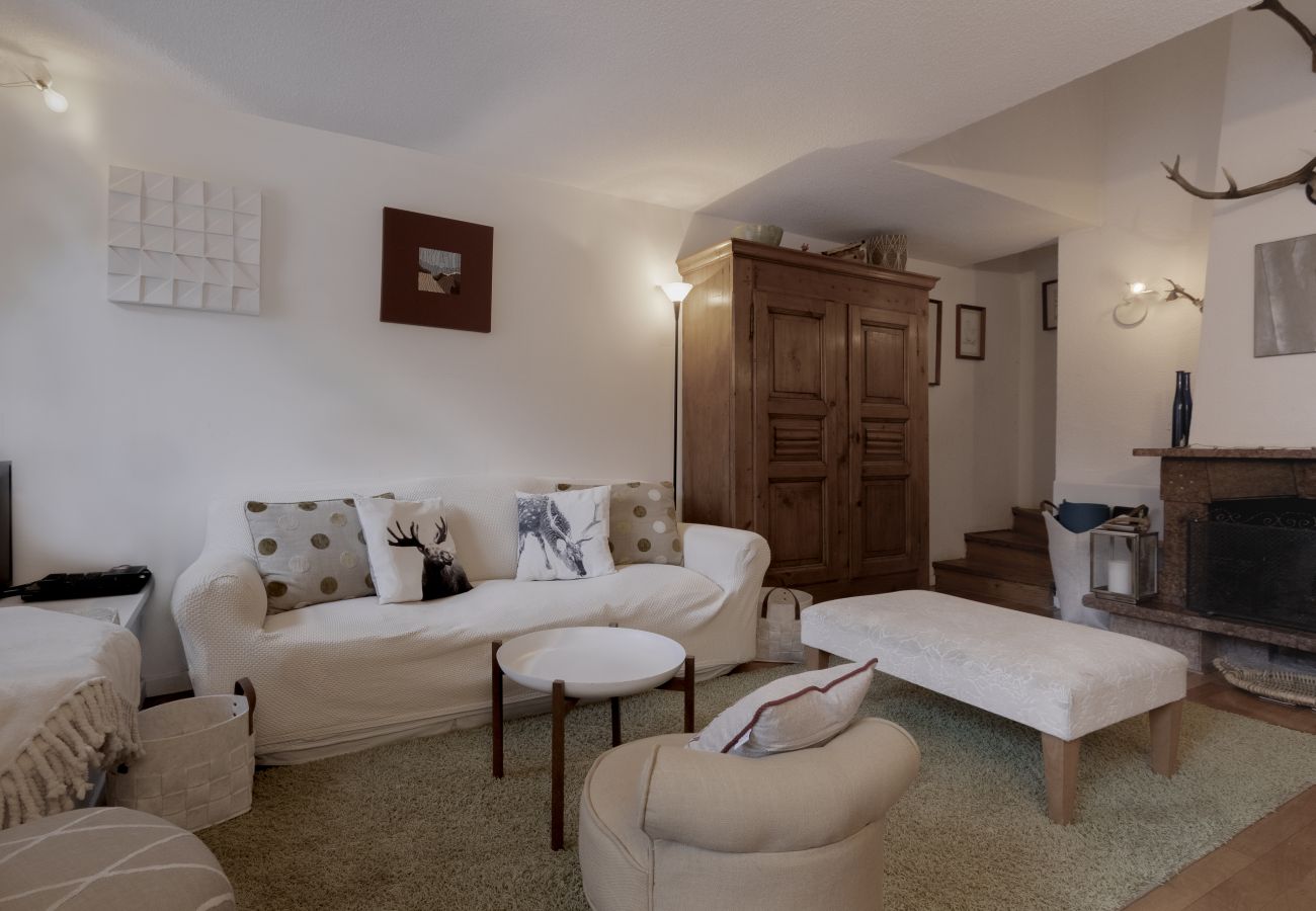 House in Chamonix-Mont-Blanc - Le Bedux - Privée - Calme - Terrasse - Vues