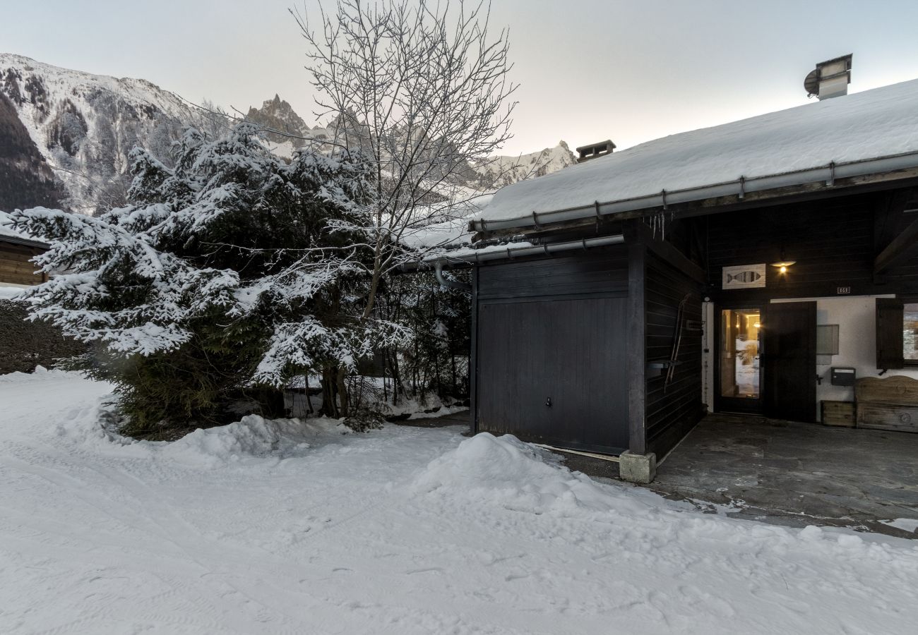 House in Chamonix-Mont-Blanc - Le Bedux - Privée - Calme - Terrasse - Vues