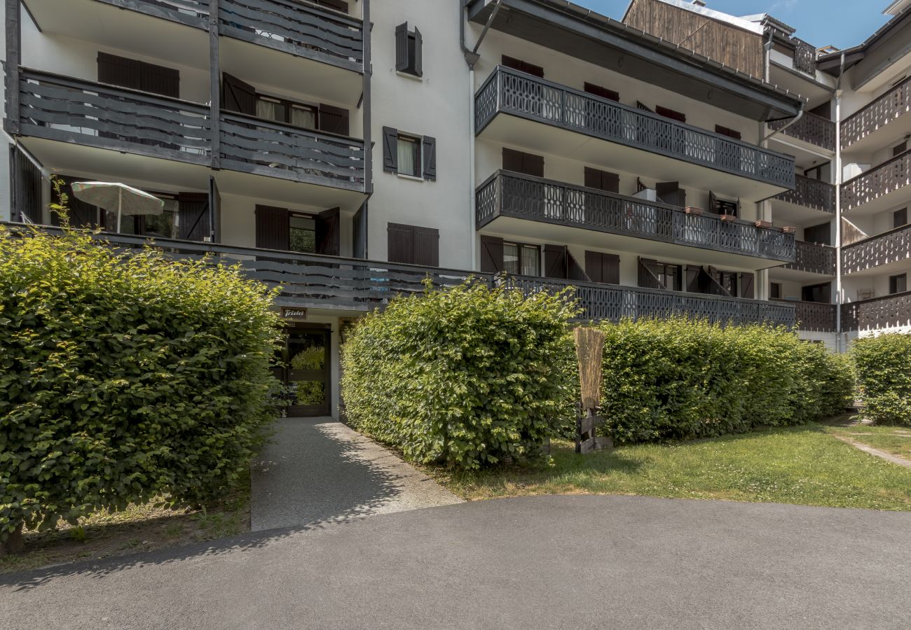 Apartment in Chamonix-Mont-Blanc - Le Triolet - Centre-ville - Balcon avec vue