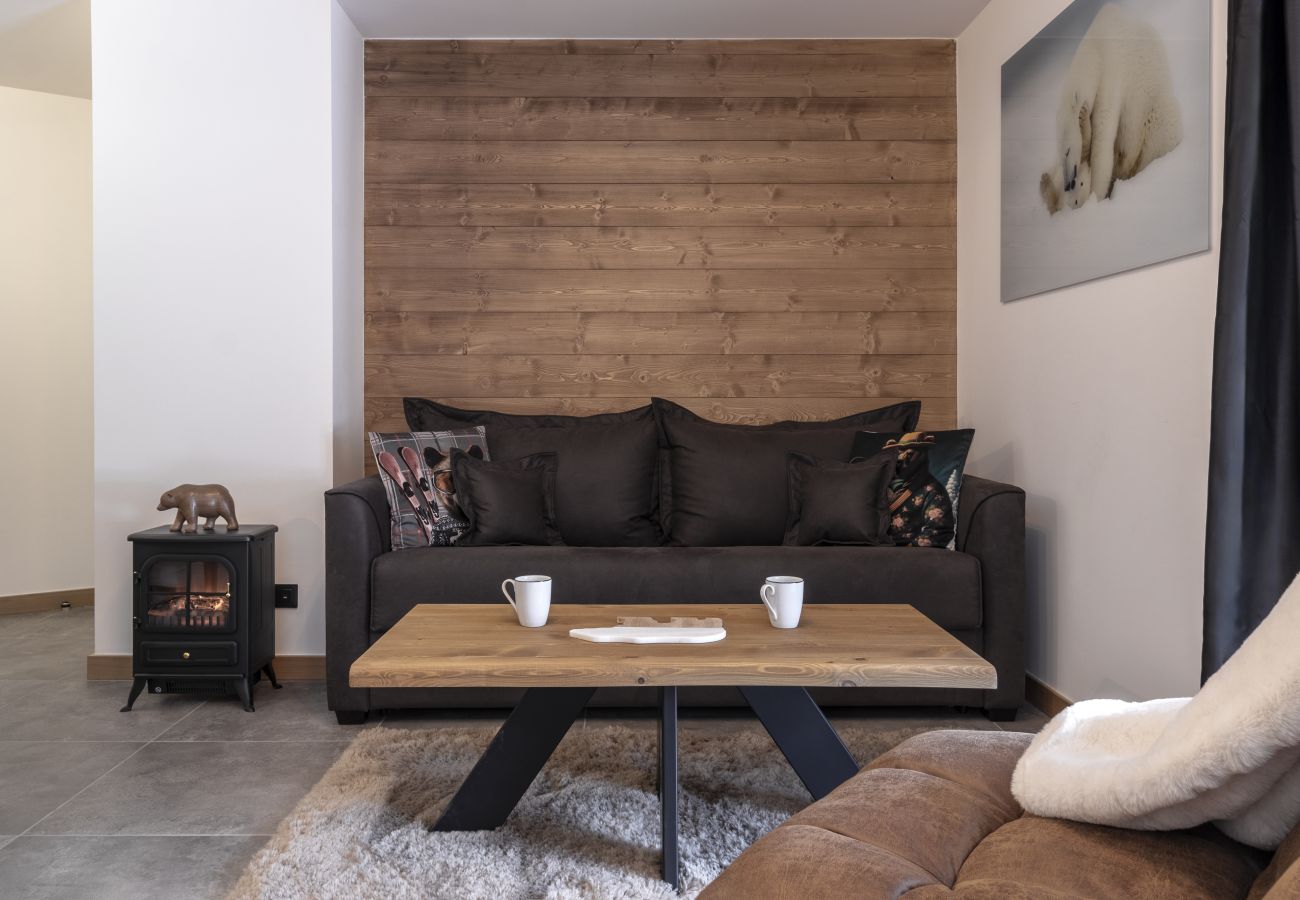 Apartment in Les Houches - The Bear – Sauna, Piscine - Face au Kandahar