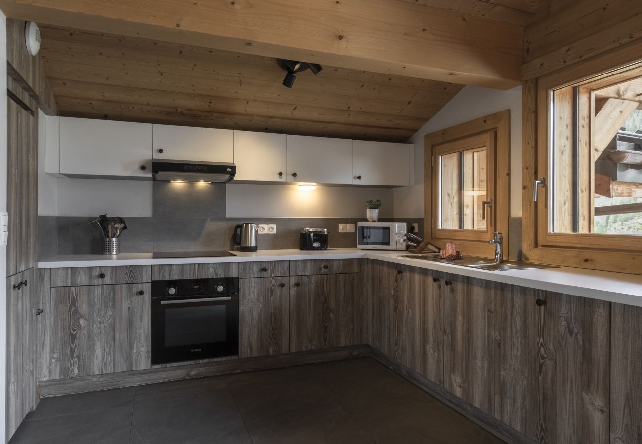 Apartment in Les Houches - Trabets 2 - Vue Montagne - 150m des Remontées