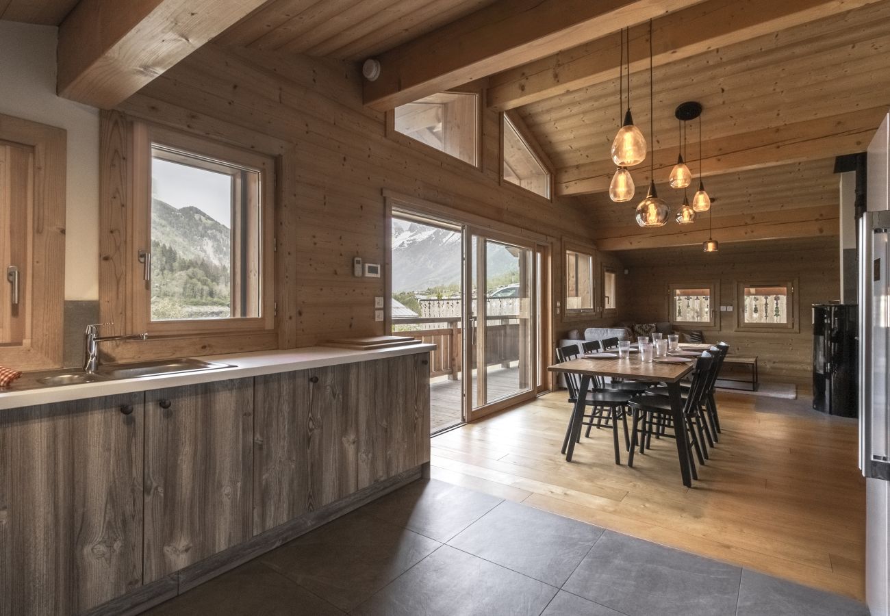 Apartment in Les Houches - Trabets 2 - Vue Montagne - 150m des Remontées