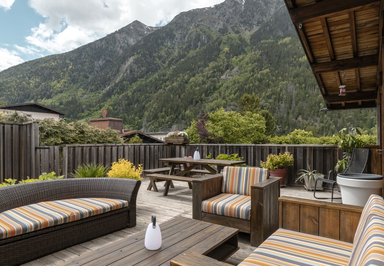 Chalet in Chamonix-Mont-Blanc - Chalet Zen - Sauna/Hammam - Vues